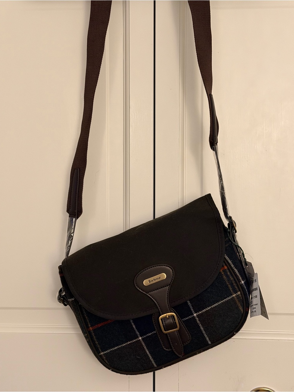 NWT Barbour Cromarty Black and Navy Plaid Crossbody Bag
